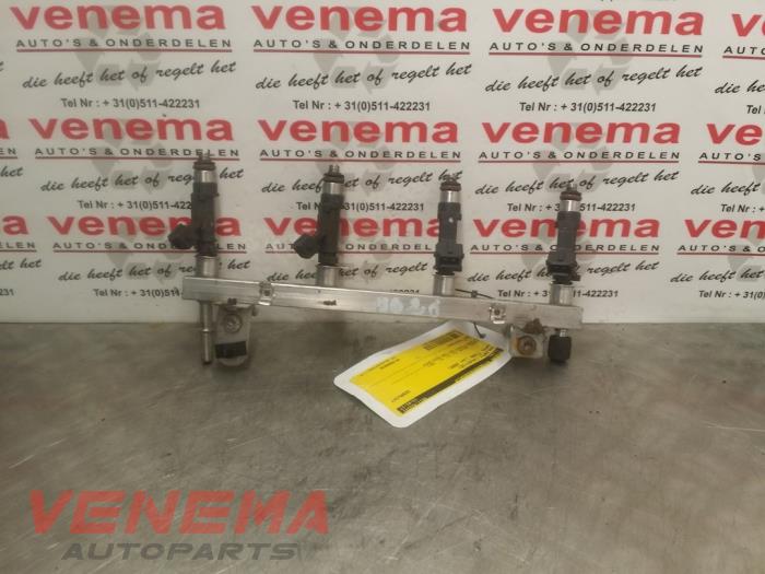 Usagé Système d'injection Opel Tigra Twin Top 1.4 16V Prix € 59,95 Règlement à la marge proposé par Venema Autoparts