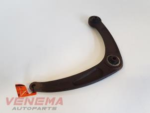 Used Front wishbone, left Peugeot 307 (3A/C/D) 1.6 HDi 16V Price € 17,99 Margin scheme offered by Venema Autoparts