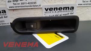 Usagé Commutateur vitre électrique Renault Megane II Grandtour (KM) Prix sur demande proposé par Venema Autoparts
