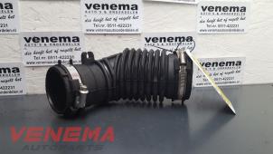 Used Air intake hose Renault Clio IV Estate/Grandtour (7R) 1.5 Energy dCi 90 FAP Price on request offered by Venema Autoparts