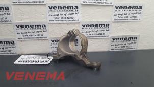 Used Support (miscellaneous) Renault Clio IV Estate/Grandtour (7R) 1.5 Energy dCi 90 FAP Price on request offered by Venema Autoparts
