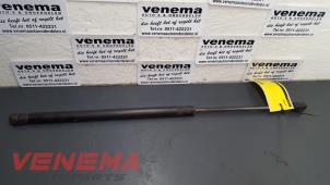 Gebrauchte Gasdämpfer links hinten Opel Zafira (F75) Preis € 14,99 Margenregelung angeboten von Venema Autoparts