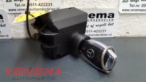 Used Ignition lock + key Mercedes CLA Shooting Brake (117.9) 1.6 CLA-200 16V Price € 149,99 Margin scheme offered by Venema Autoparts