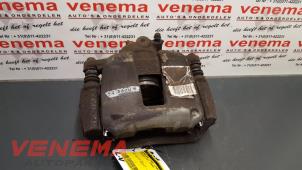 Usagé Etrier de frein (pince) avant gauche Peugeot 207/207+ (WA/WC/WM) Prix sur demande proposé par Venema Autoparts