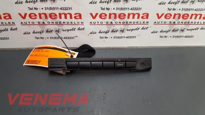 Używane Przelacznik ESP BMW 3 serie Touring (E91) 318d 16V Cena € 19,95 Procedura marży oferowane przez Venema Autoparts