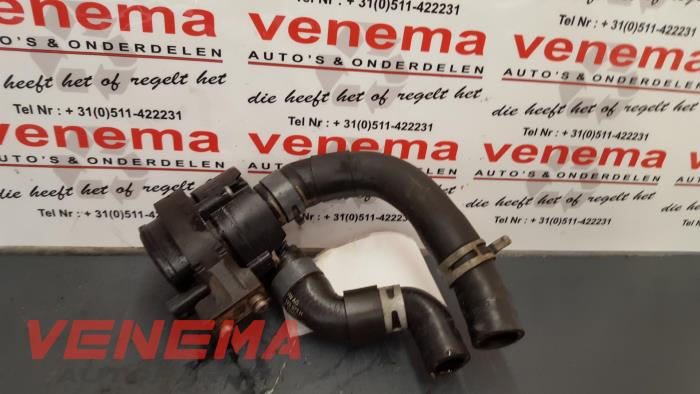 Additional water pump from a Volkswagen Golf VII (AUA) 2.0 TDI 16V 2013