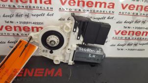 Used Door window motor Volkswagen Touran (1T1/T2) 1.9 TDI 105 Price € 40,00 Margin scheme offered by Venema Autoparts