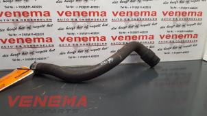 Usados Manguera de radiador Opel Corsa C (F08/68) 1.0 12V Precio de solicitud ofrecido por Venema Autoparts