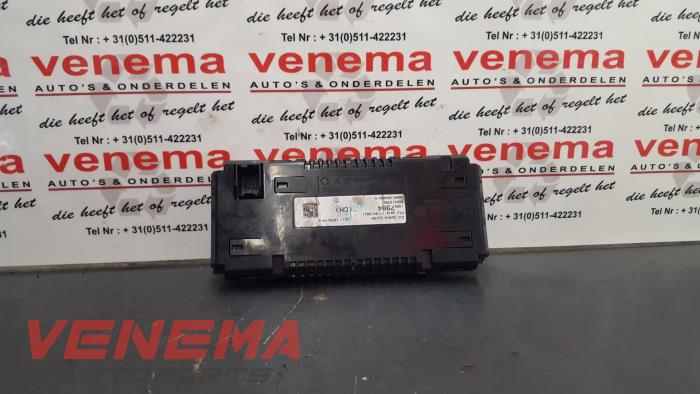 Begagnade Innerdisplay Opel Astra J (PC6/PD6/PE6/PF6) 1.6 16V Pris € 49,00 Marginaltabell erbjuds av Venema Autoparts