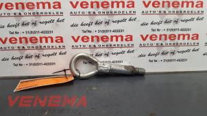 Używane Zaczep holowniczy przedni Opel Corsa D Cena na żądanie oferowane przez Venema Autoparts