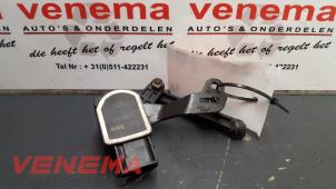 Used Anti-roll control sensor Mini Mini (R56) 1.6 16V Cooper Price € 39,00 Margin scheme offered by Venema Autoparts