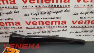 Used Rear wiper arm Mercedes CLA Shooting Brake (117.9) 1.6 CLA-200 16V Price € 19,99 Margin scheme offered by Venema Autoparts