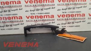 Used Door handle 2-door, left Seat Ibiza III (6L1) 1.9 SDI Price on request offered by Venema Autoparts