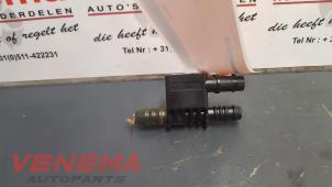 Used Fuel pressure sensor BMW X5 (E70) xDrive 35d 3.0 24V Price on request offered by Venema Autoparts