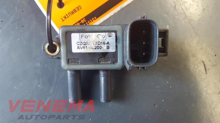Kraftstoffdruck Sensor van een Ford S-Max (GBW) 2.0 TDCi 16V 140 2014