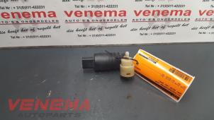 Used Windscreen washer pump Seat Ibiza III (6L1) 1.9 SDI Price € 9,00 Margin scheme offered by Venema Autoparts