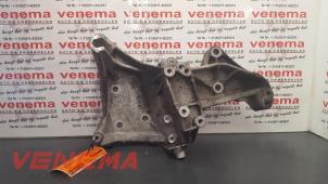 Used Alternator lower bracket Renault Scénic I (JA) 2.0 16V RX4 Price on request offered by Venema Autoparts
