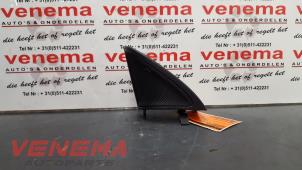 Usagé Haut-parleur Mercedes CLA Shooting Brake (117.9) 1.6 CLA-200 16V Prix € 14,99 Règlement à la marge proposé par Venema Autoparts
