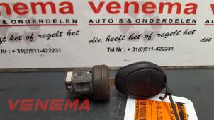 Used Ignition lock + key BMW Mini One/Cooper (R50) 1.6 16V Cooper Price € 50,00 Margin scheme offered by Venema Autoparts