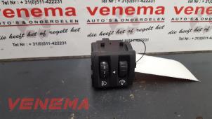 Used AIH headlight switch Renault Megane III Berline (BZ) Price on request offered by Venema Autoparts