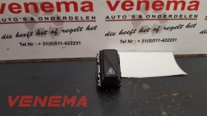 Gebrauchte ESP Schalter Renault Megane III Berline (BZ) Preis auf Anfrage angeboten von Venema Autoparts