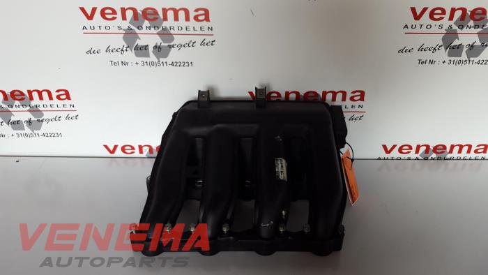 Używane Kolektor dolotowy BMW 3 serie (E46/4) 320d 16V Cena na żądanie oferowane przez Venema Autoparts