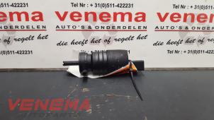 Gebrauchte Scheibensprüherpumpe vorne BMW X3 (E83) 3.0d 24V Preis € 24,99 Margenregelung angeboten von Venema Autoparts