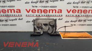 Gebrauchte Schlossmechanik Motorhaube BMW X3 (E83) 3.0d 24V Preis € 20,00 Margenregelung angeboten von Venema Autoparts