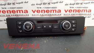 Używane Panel sterowania nagrzewnicy BMW 3 serie Touring (E91) 320d 16V Corporate Lease Cena € 39,95 Procedura marży oferowane przez Venema Autoparts