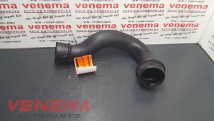 Used Air intake hose Peugeot 206 (2A/C/H/J/S) 1.4 HDi Price € 15,00 Margin scheme offered by Venema Autoparts