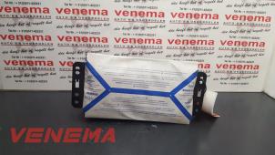 Usagé Airbag droite (tableau de bord) Renault Megane II (BM/CM) 1.9 dCi 120 Prix sur demande proposé par Venema Autoparts