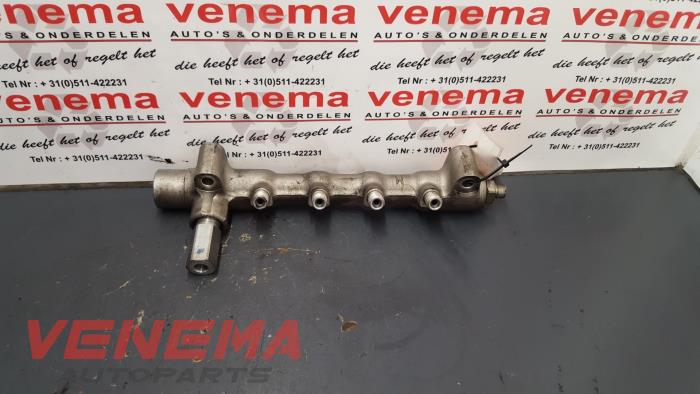 Usagé Système d'injection Opel Zafira (M75) 1.7 CDTi 16V Prix sur demande proposé par Venema Autoparts