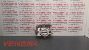 Usados Carburador Opel Vectra A (86/87) 1.6 i Precio de solicitud ofrecido por Venema Autoparts