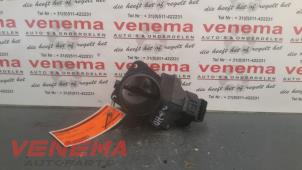Used Throttle body Peugeot 307 (3A/C/D) 1.6 HDiF 16V Price € 39,99 Margin scheme offered by Venema Autoparts