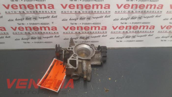 Gebrauchte Drosselklappengehäuse Renault Twingo (C06) 1.2 Easy Phase I Preis € 39,99 Margenregelung angeboten von Venema Autoparts