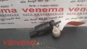 Gebrauchte Scheibensprüherpumpe vorne Skoda Citigo 1.0 12V Preis € 9,00 Margenregelung angeboten von Venema Autoparts