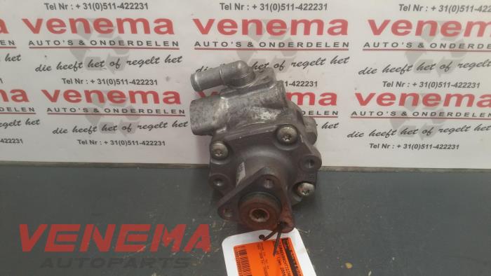 Usagé Pompe de direction Audi A5 (8T3) 2.7 TDI V6 24V Prix € 75,00 Règlement à la marge proposé par Venema Autoparts