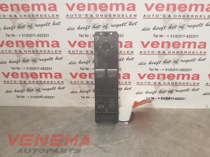 Usados Interruptor de ventanilla eléctrica Ford Fiesta 6 (JA8) 1.5 TDCi Van Precio € 24,95 Norma de margen ofrecido por Venema Autoparts