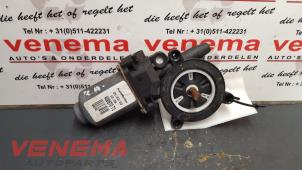 Used Door window motor Renault Laguna II Grandtour (KG) 1.6 16V Price € 30,00 Margin scheme offered by Venema Autoparts