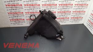 Used Expansion vessel BMW 3 serie Touring (E91) 318d 16V Price € 25,00 Margin scheme offered by Venema Autoparts