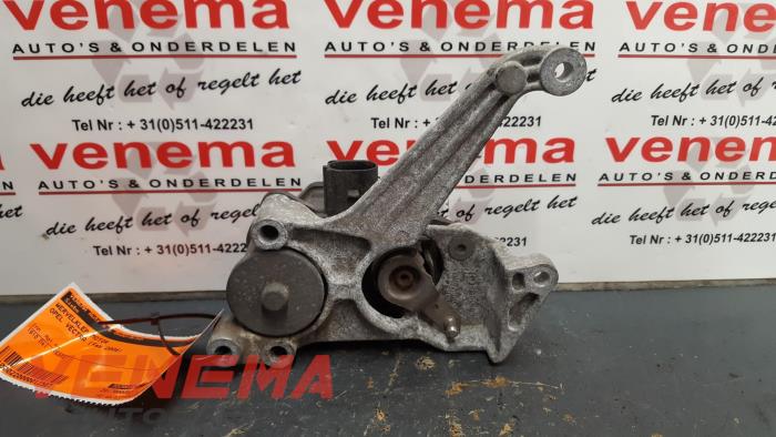 Vortex valve motor from a Opel Vectra C GTS 1.9 CDTI 16V 2008