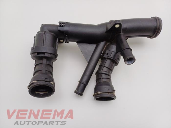 Gebrauchte Thermostatgehäuse Volkswagen Golf VII (AUA) 2.0 TDI 16V Preis € 34,99 Margenregelung angeboten von Venema Autoparts