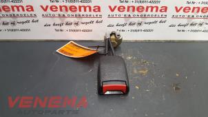 Usagé Insertion ceinture de sécurité arrière droite Volkswagen Passat Variant (3B5) Prix € 15,00 Règlement à la marge proposé par Venema Autoparts