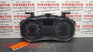 Used Odometer KM Renault Clio III (BR/CR) 1.2 16V 65 Price € 50,00 Margin scheme offered by Venema Autoparts