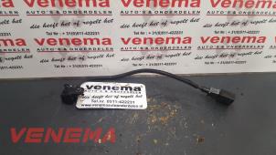 Used Camshaft sensor Volkswagen Golf V (1K1) 2.0 TDI DRF 16V Price € 20,00 Margin scheme offered by Venema Autoparts