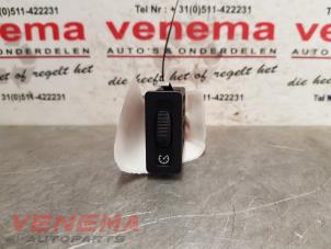 Used Cockpit dimmer BMW 3 serie Touring (E36/3) 316i Price € 9,95 Margin scheme offered by Venema Autoparts