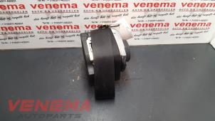 Used Front seatbelt, left Volkswagen Passat (3B3) Price € 40,00 Margin scheme offered by Venema Autoparts