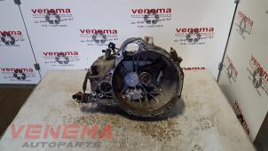 Used Gearbox Nissan Almera (N16) 2.2 Di 16V Price € 149,99 Margin scheme offered by Venema Autoparts