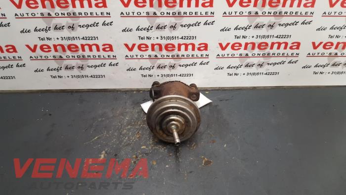 Begagnade EGR-ventil Volkswagen Passat (3B2) 1.9 TDi 110 Pris € 29,99 Marginaltabell erbjuds av Venema Autoparts