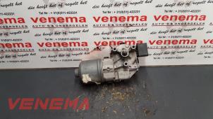 Usagé Moteur essuie-glace avant Volkswagen Passat Variant (3B6) 1.9 TDI 100 Prix € 33,99 Règlement à la marge proposé par Venema Autoparts